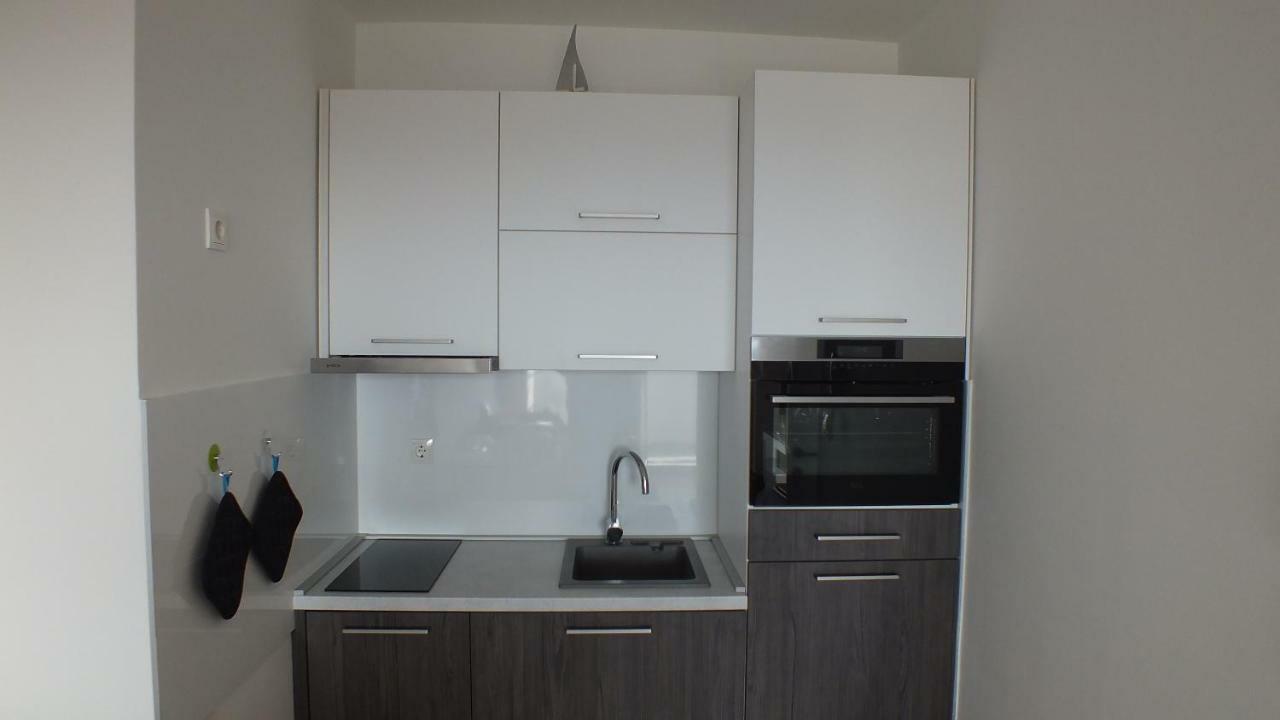 Apartment Paulina Новаля Екстер'єр фото